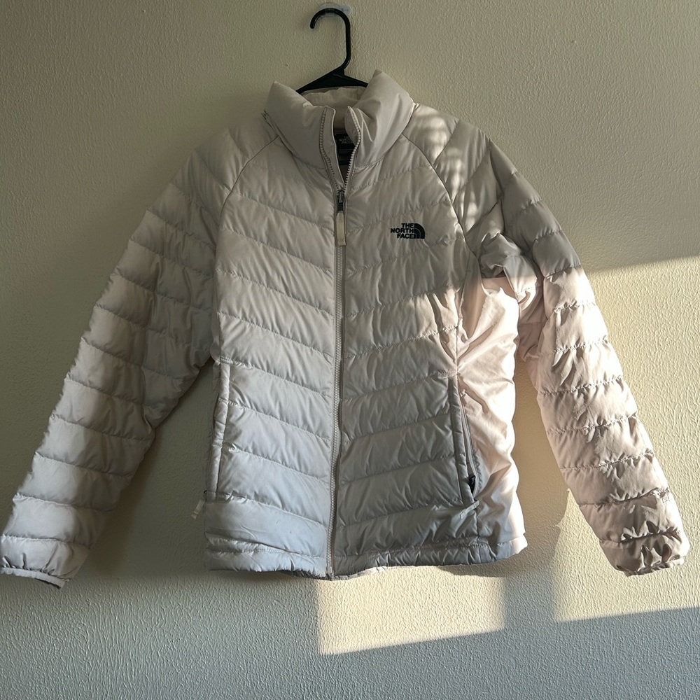 SOLD! 550 North Face goose down puffer jacket